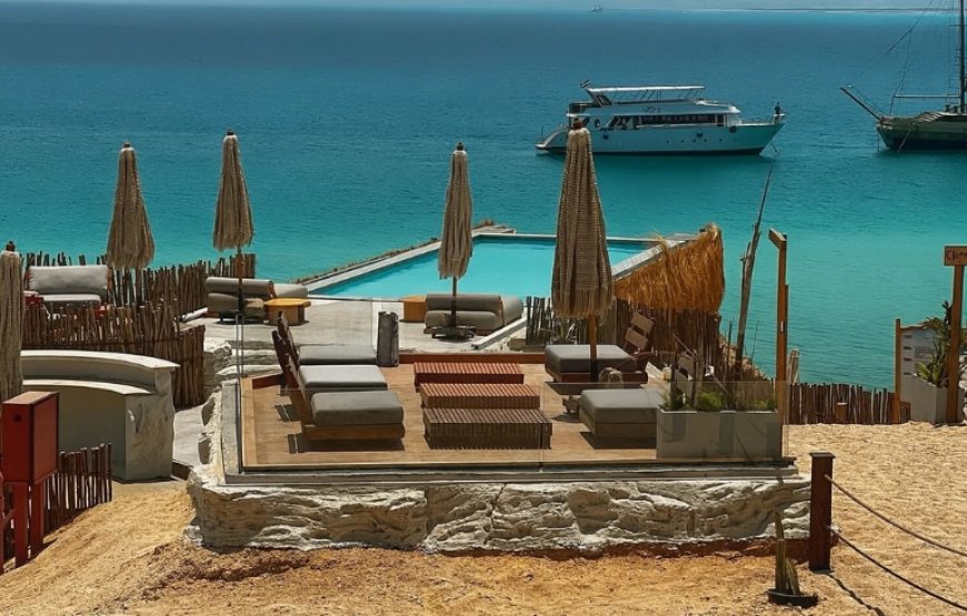 Ozirea Island Hurghada Morning Snorkeling + Breakfast