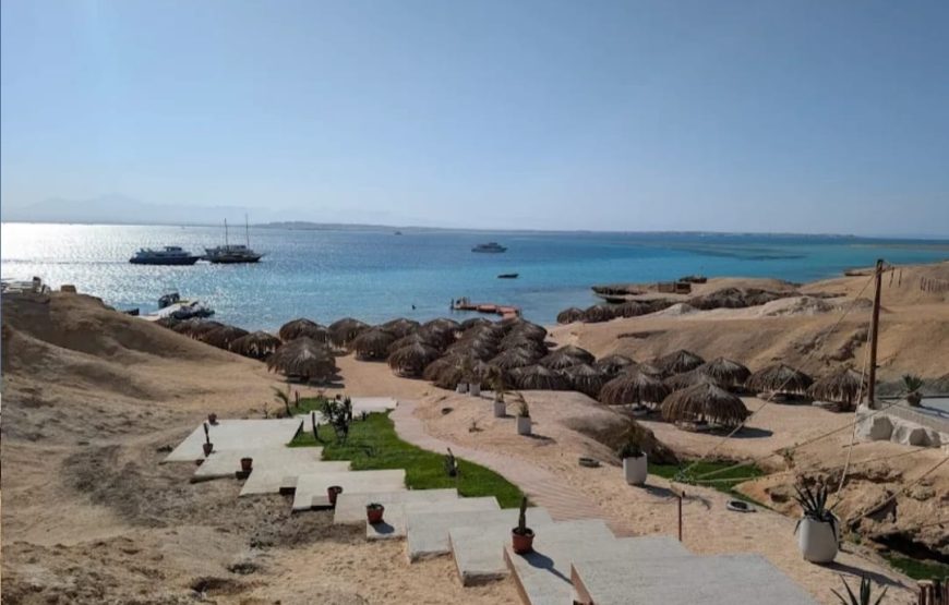 Ozirea Island Hurghada Morning Snorkeling + Breakfast